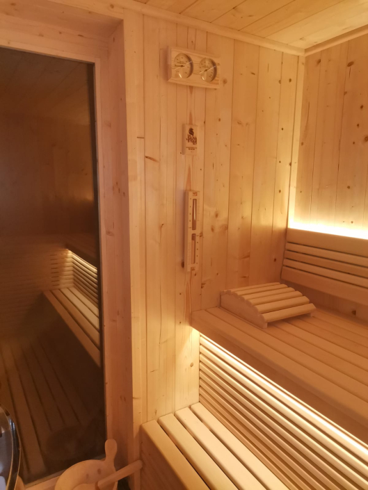 Spruce and And American Basswood Sauna